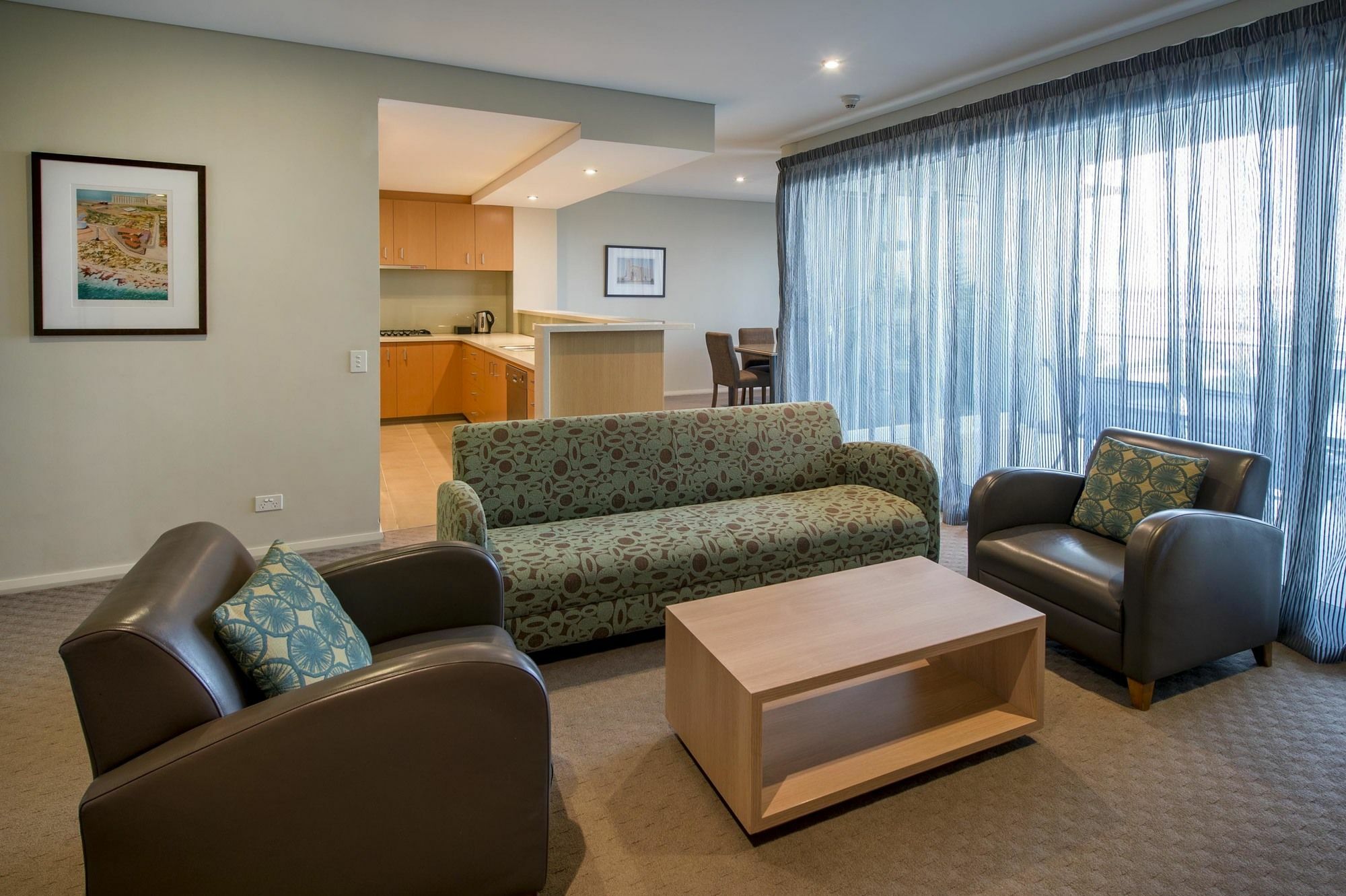 Koombana Bay Resort 4*